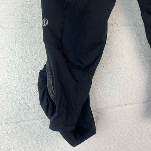 Lululemon Run For Your Life Crop Ruched Leggings, 8 - Picture 6 of 13